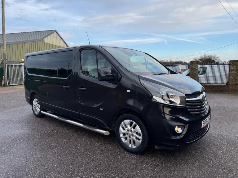 2018 Vauxhall Vivaro 2900 1.6CDTI BiTurbo Sportive LWB CREW CAB CREW VAN AIR CON SAT NAV NO VAT P...