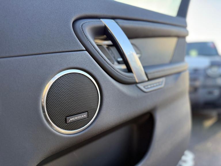 2025 Land Rover Discovery Sport 2.0 D200 Dynamic SE 5dr Auto [7 Seat] ESTATE DIESEL Automatic