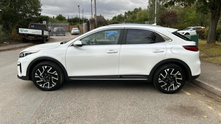 2025 Kia XCeed 1.5 T-GDi MT 3 HATCHBACK Petrol Manual