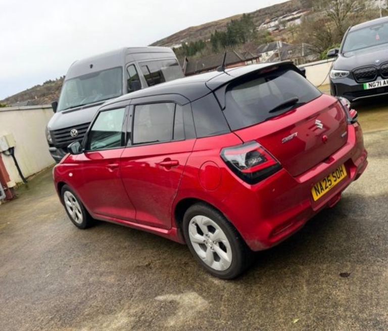 Damaged repairable salvage - Suzuki, SWIFT, Hatchback, 2025, Other, 1197 (cc), 5 doors