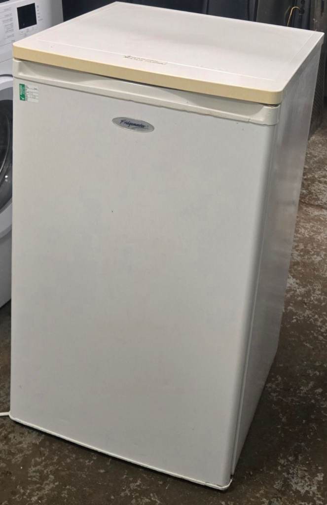 Fridgemaster Model MTRZ98/1 - Upright Mini Freezer, Under counter Freezer 