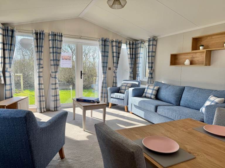 Beautiful BRAND NEW Holiday Home for Sale in Cornwall!