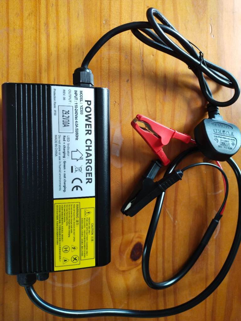 Power charger 