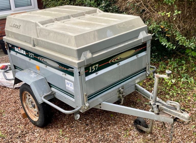 Daxara 157 trailer with hard top