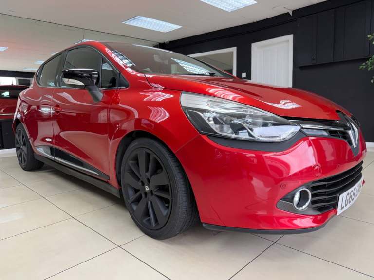 2015 Renault Clio 1.5 dCi 90 Dynamique S Nav 5dr Auto HATCHBACK Diesel Automatic