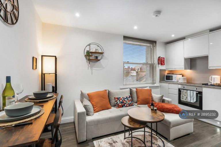 1 bedroom flat in Windsor Street, Brighton, BN1 (1 bed) (#2895232)