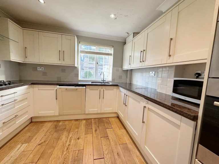 🏠 MODERN SINGLE ROOM TO RENT IN BRUCE GROVE 🌟