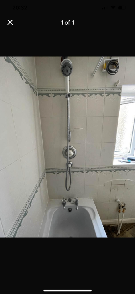 Mixer Shower Kit with Adjustable Head – Good Condition