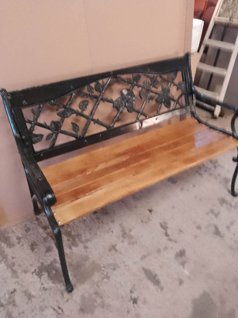  Four ft summer seat by