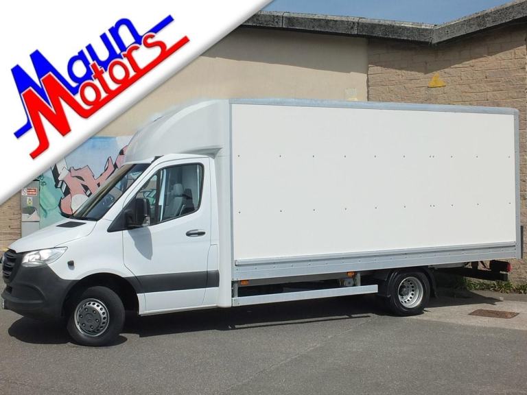 2022 "71" Mercedes-Benz Sprinter 514 CDI 7G-TRONIC Automatic - HGV Luton