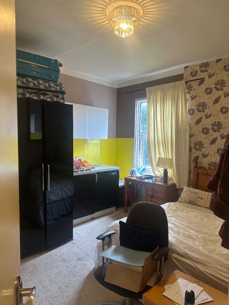 Move today! Ensuite room, Erdington town Centre, all inclusive