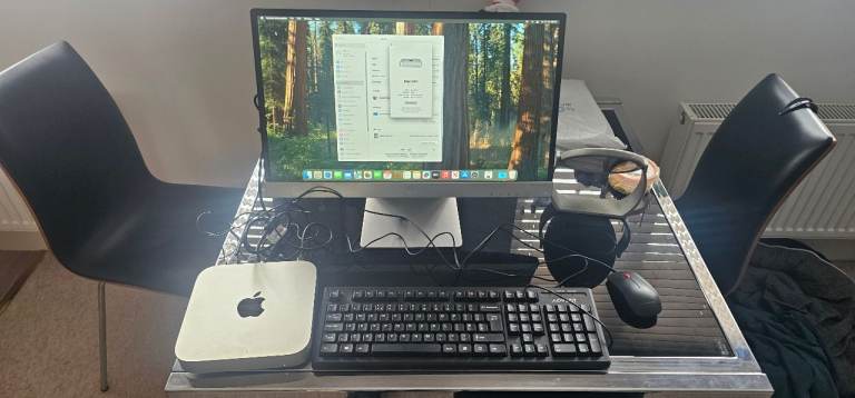 Apple Mac Mini M1 with Monitor and Peripherals