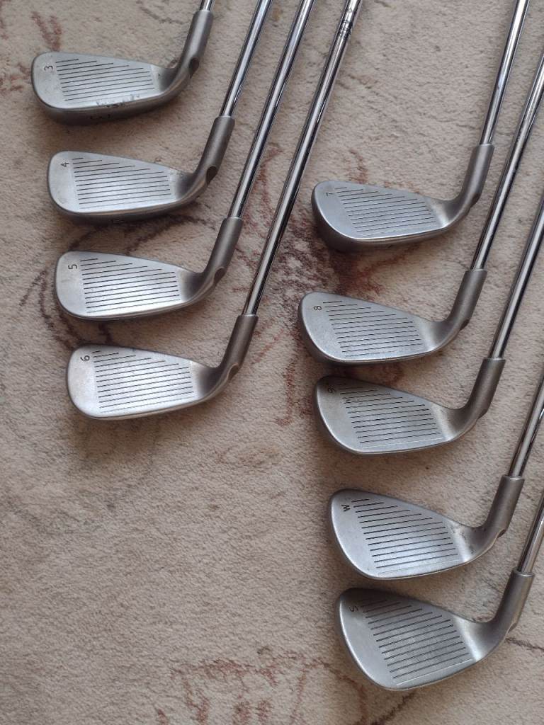 Golf Clubs, Ping G5 (white dot) including Driver and 3 Wood.