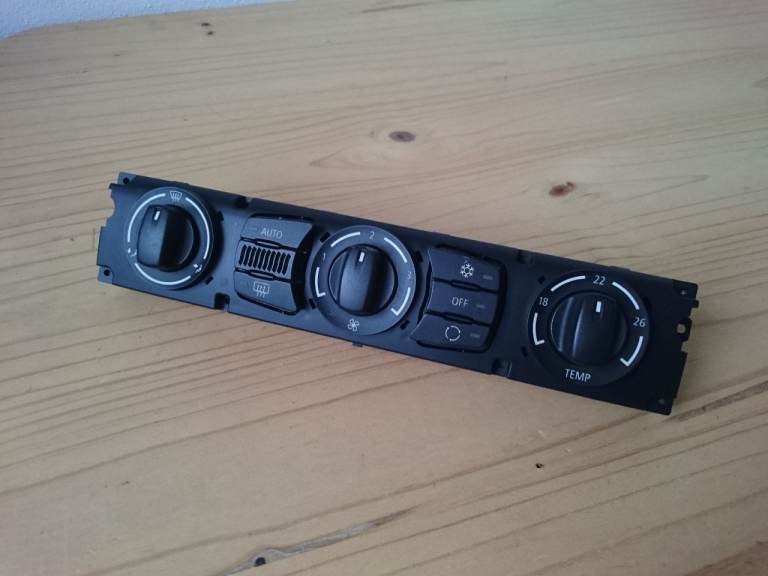 BMW 5 Series E60 E61 Basis Automatic Air Conditioning Control Unit CAN POST