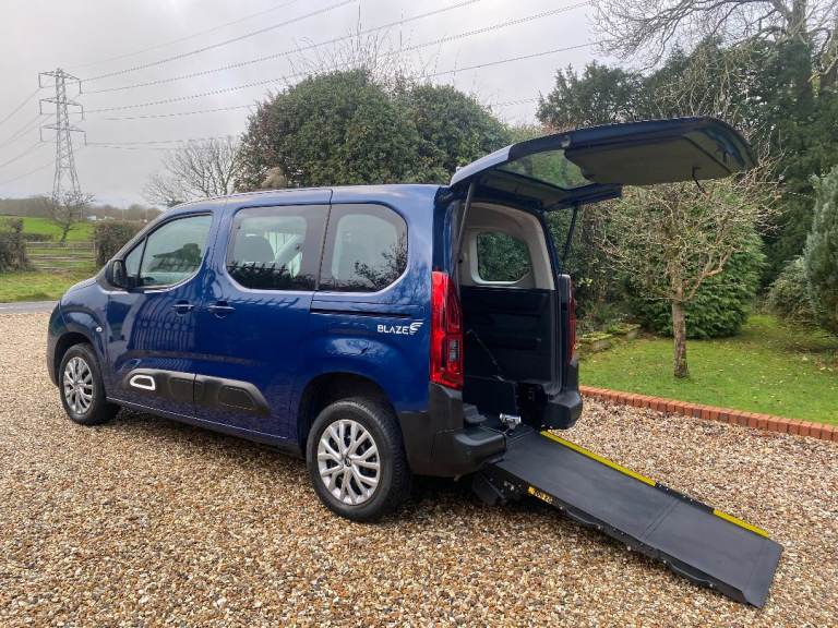 Wheelchair Accessible Citroen Berlingo 21 Reg 10,000 miles 