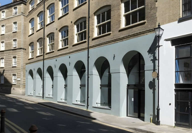 Clerkenwell Serviced Offices - Sizes From 35 to 287 Desks - Flexible Furnished Spaces in EC1R
