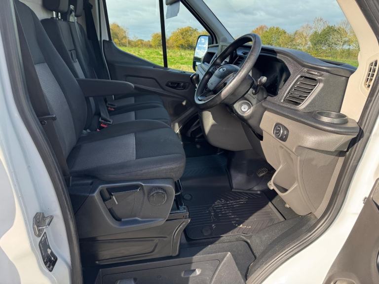 Ford Transit 2.0 350 EcoBlue Leader Panel Van 5dr Diesel Manual RWD L... 2019/69