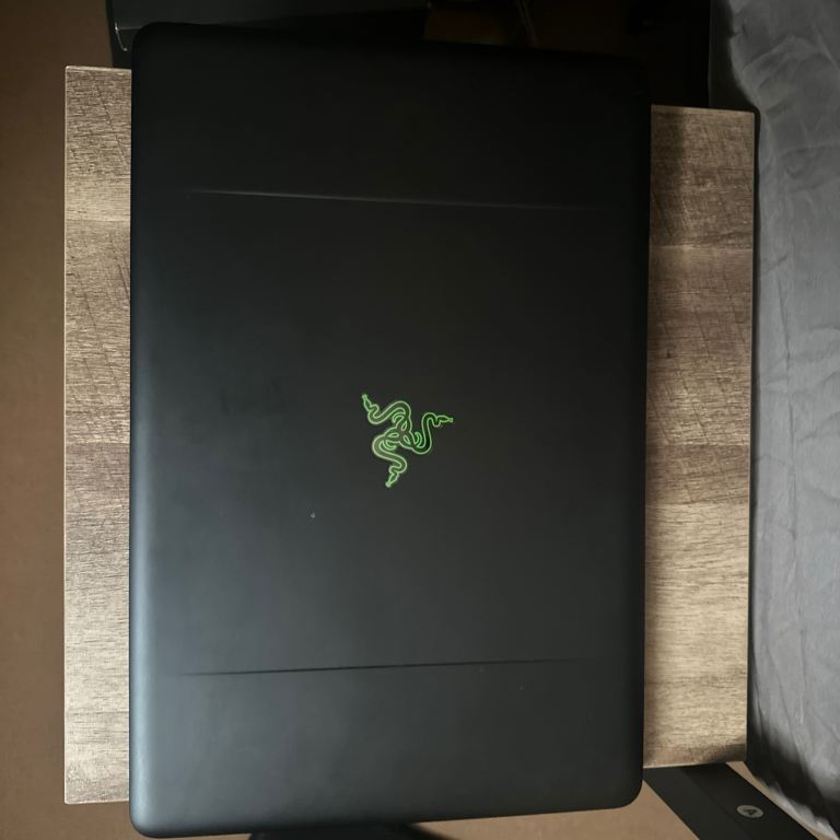 Razor Blade Pro 17” 2017  / 16GB / 256SSD + 2TB HDD