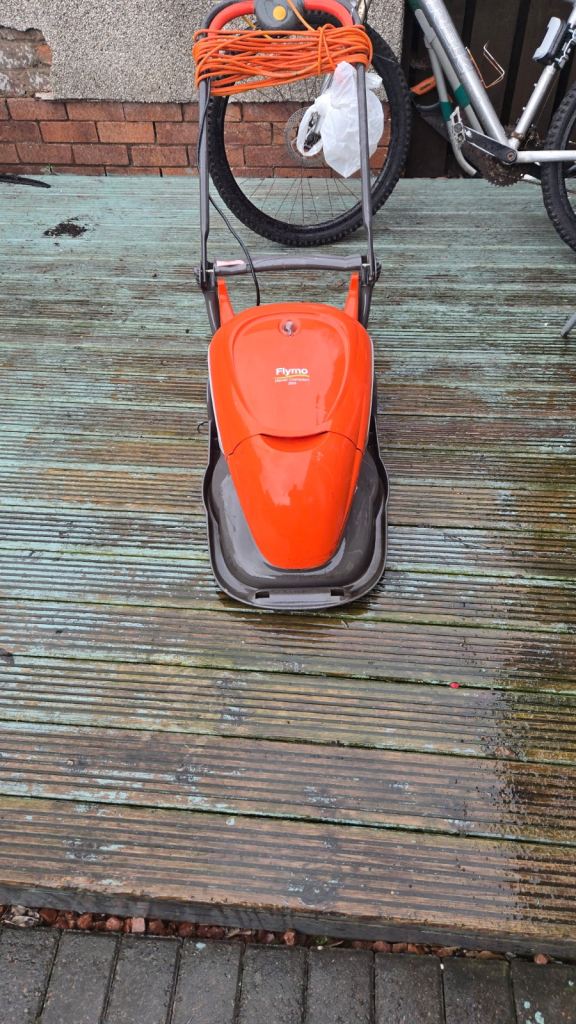 Flymo hover compact 330