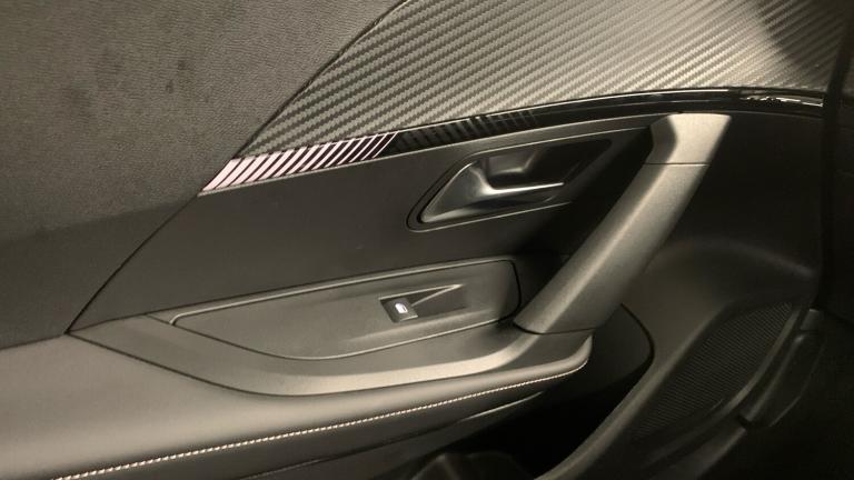 2025 Peugeot 2008 50kWh Allure SUV 5dr Electric Auto (7kW Charger) (136 ps) SUV Electric Automatic