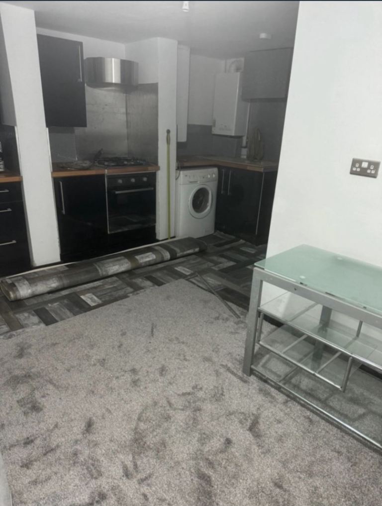 1 bedroom flat to let 