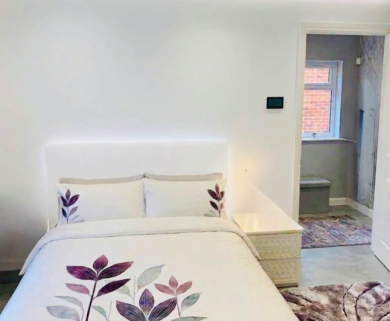 Single room to rent