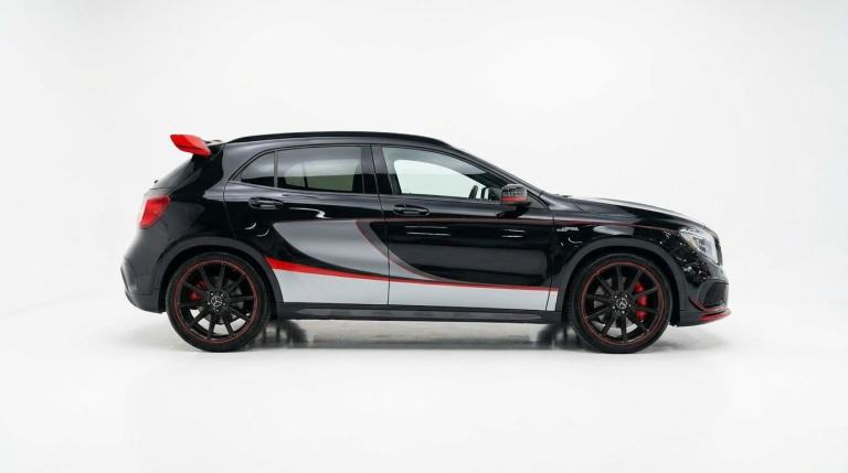 MERCEDES-BENZ GLA CLASS Hatchback GLA 45 AMG 4MATIC Edition 1 + body kit 2015