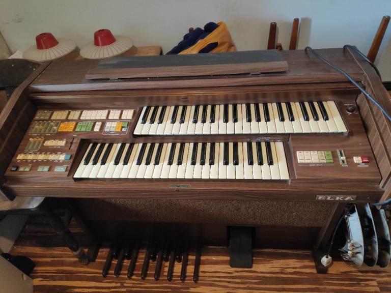 Elka electric organ piano 