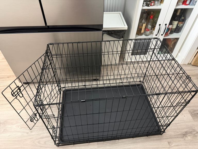 Medium dog cage