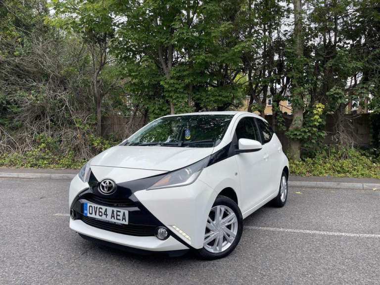 Toyota, AYGO, Hatchback, 2014, Semi-Auto, 998 (cc), 5 doors