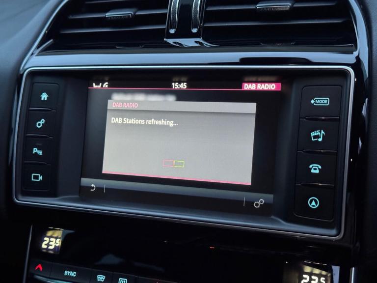 2016 Jaguar XE 2.0d [180] Portfolio 4dr Auto AWD SALOON DIESEL Automatic