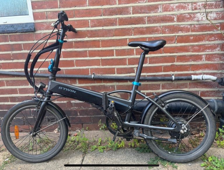 B'TWIN Tilt 500 Electric Folding Bike (no battery or charger)