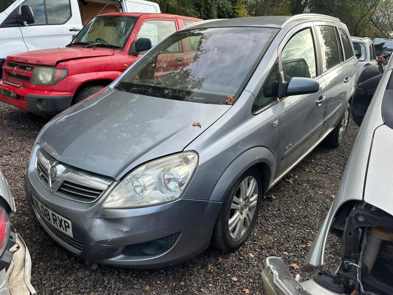 2008 MK2 VAUXHALL ZAFIRA SILVER BREAKING SPARES PARTS