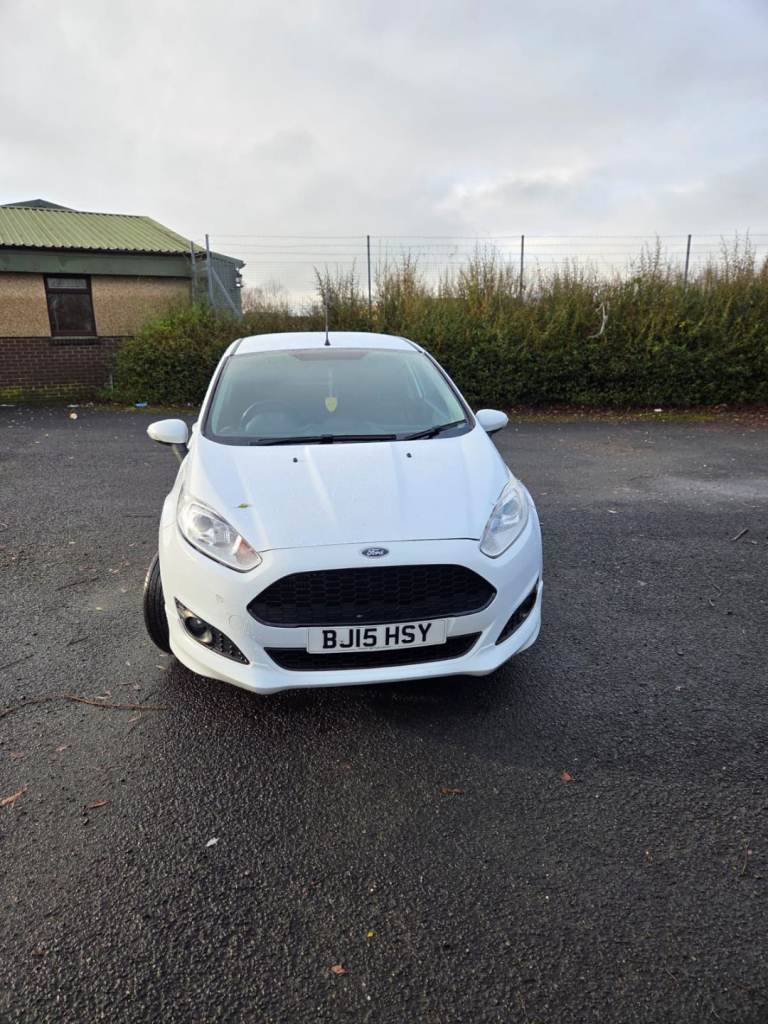 Ford, FIESTA, Hatchback, 2015, Manual, 998 (cc), 3 doors