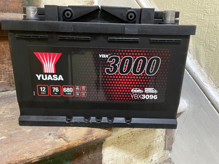76amp 12volt heavy duty yuasa battery 