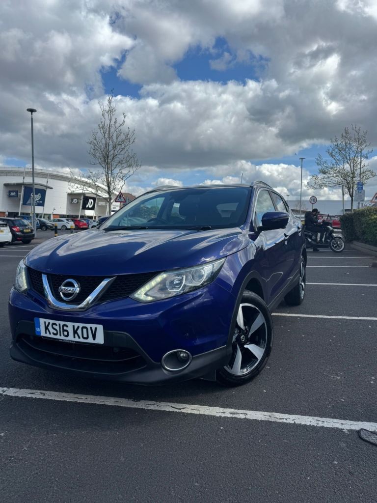 2016 nissan qashqai pan roof 360 camera