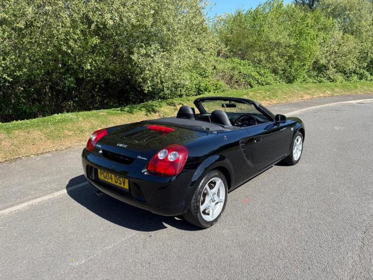 2004 Toyota MR2 1.8 VVTi 2dr CONVERTIBLE Petrol Manual
