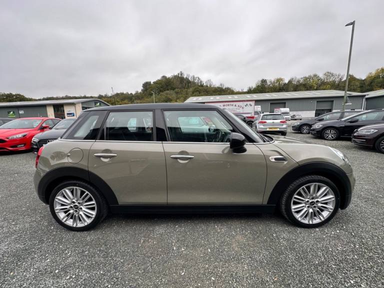 2018 MINI Hatch 1.5 Cooper Hatchback 5dr Petrol Manual Euro 6 (s/s) (136 ps) Hatchback Petrol Manual