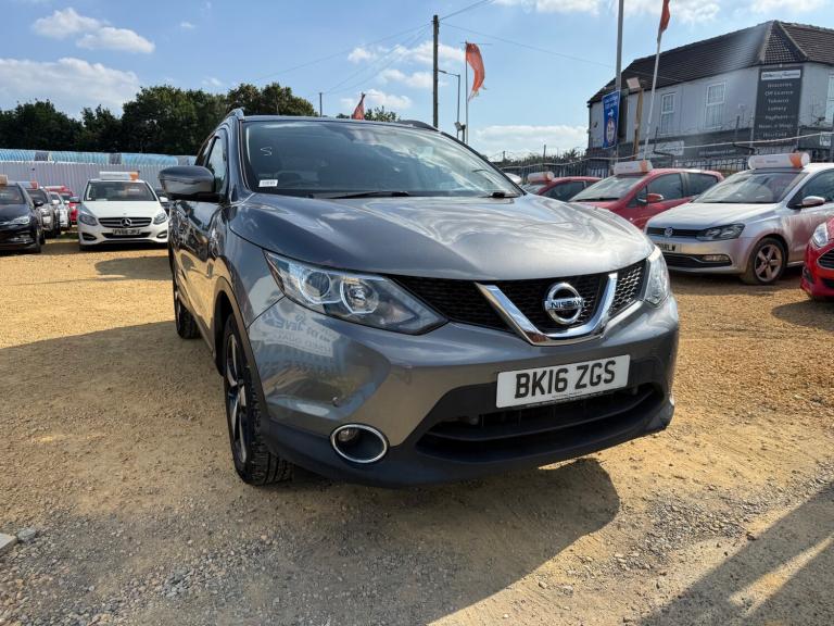2016 Nissan Qashqai 1.5 dCi N-Connecta 5dr Hatchback Diesel Manual