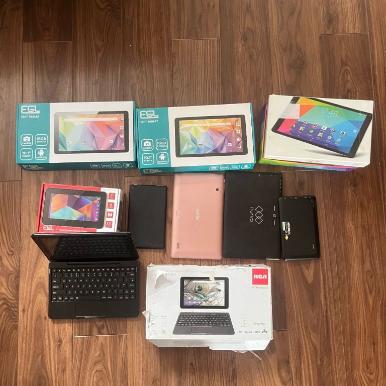 10x Android Tablets Joblot (SPARES OR REPAIRS FOR PARTS UNTESTED)