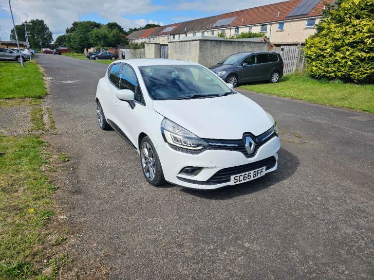 Renault, CLIO, Hatchback, 2016, Manual, 1461 (cc), 5 doors