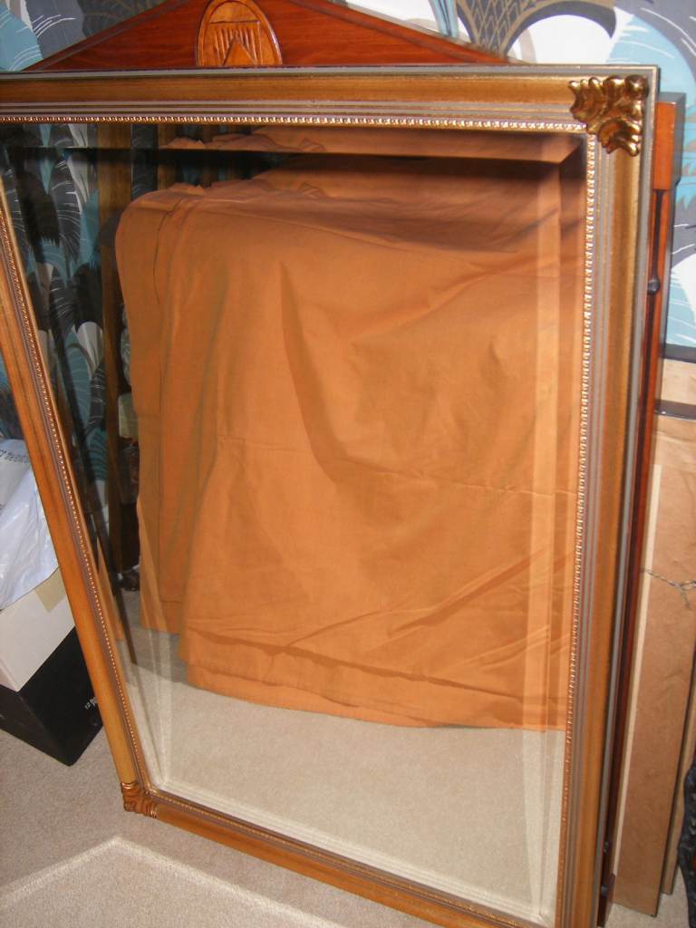 Large Gilt/Gold framed Mirror