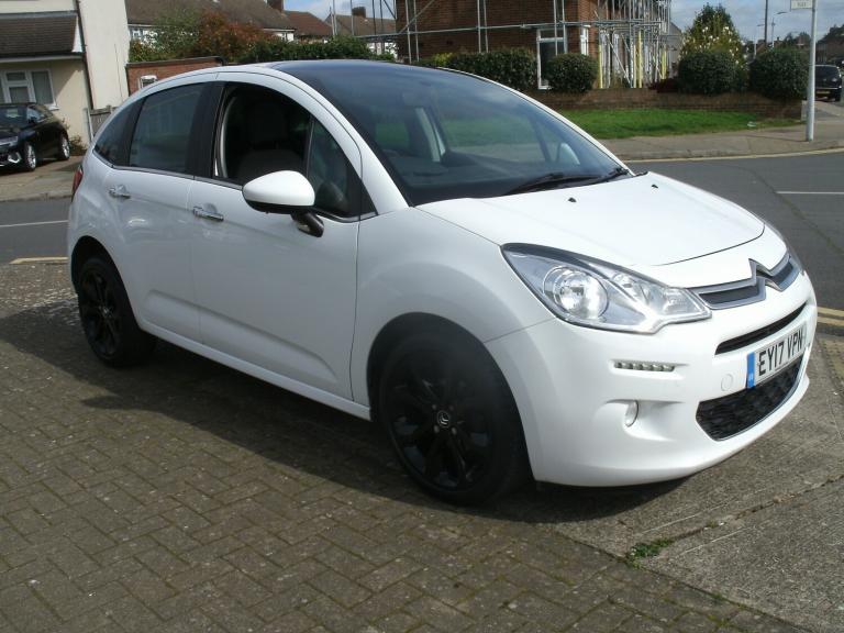 2017 Citroen C3 1.2 PureTech Platinum 5dr HATCHBACK Petrol Manual