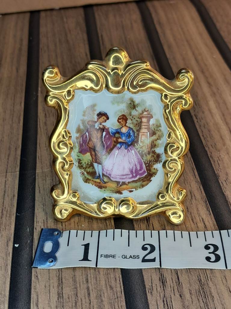 Vintage  Porcelain small Miniature Limoges France  C -9. Good condition.  As seen. 