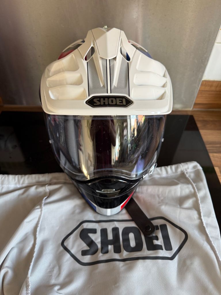 Shoei hornet adv helmet size Large