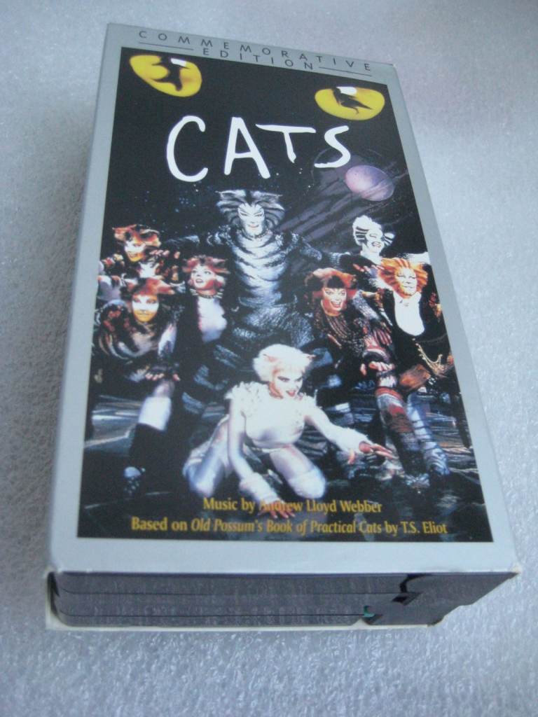 CATS Musical Commemorative Edition VHS Video Cassette Set for £3.00