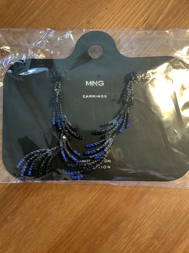 Earrings Black & Blue colours (Costume new in packaging) 