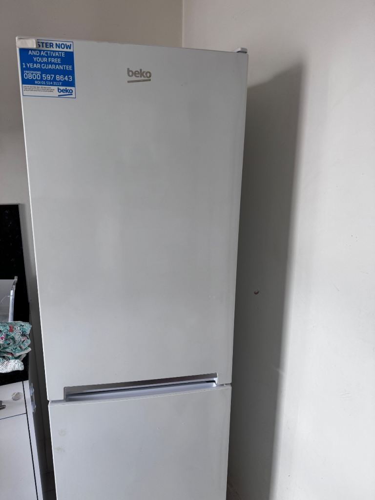 Beko Fridge Freezer - Good Condition