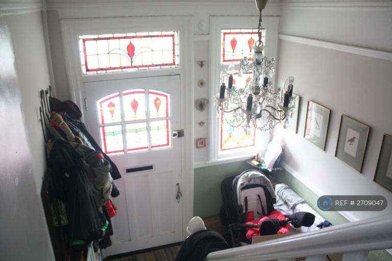 4 bedroom house in Milwain Road, Manchester, M19 (4 bed) (#2709047)