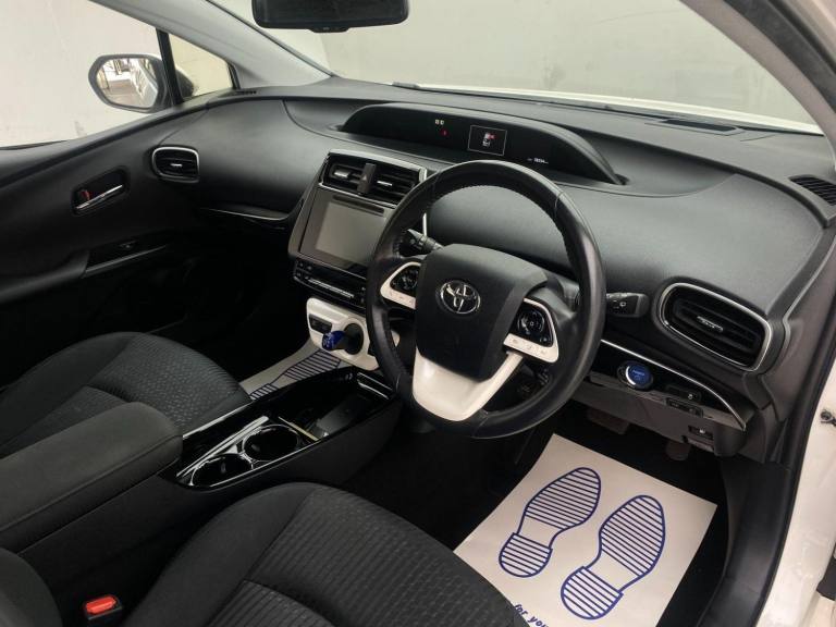 TOYOTA PRIUS 1.8 VVT-h Business Edition CVT Euro 6 (s/s) 5dr 2017